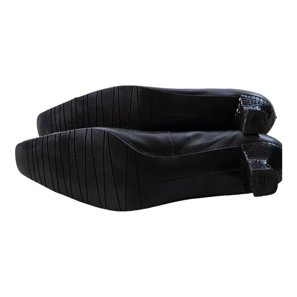 Vaneli Black Leather Pumps with a Low Heel and Snakeskin Accents size 8.5 - Picture 7 of 10